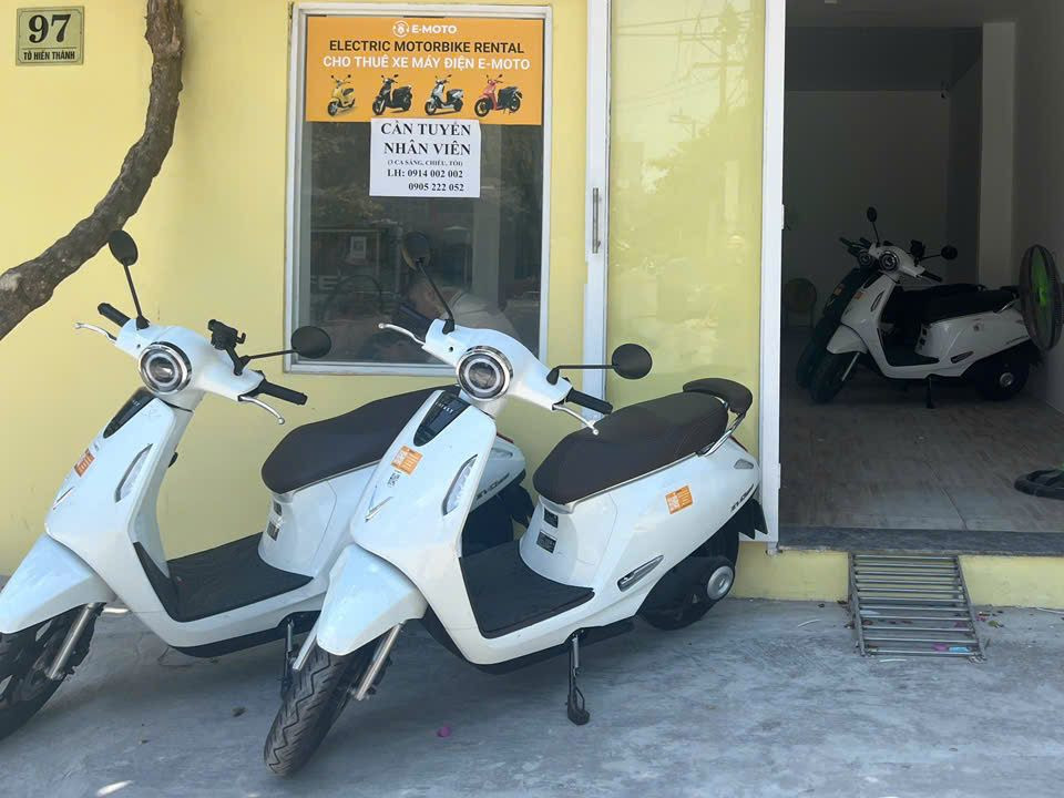 Green Journey: Exploring the 5 Hottest Culinary Spots in Da Nang via Electric Scooter in the last 24h