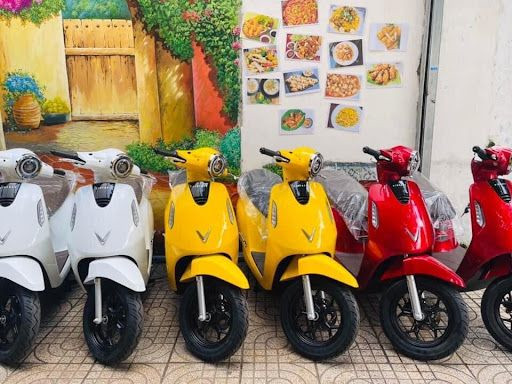 Xu Hướng Du Lịch Xanh Đà Nẵng: Trải Nghiệm Thuê Xe Máy Điện Thay Pin Thế Hệ Mới